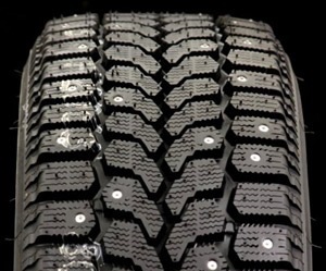 Yokohama Ice Guard F700Z (2)